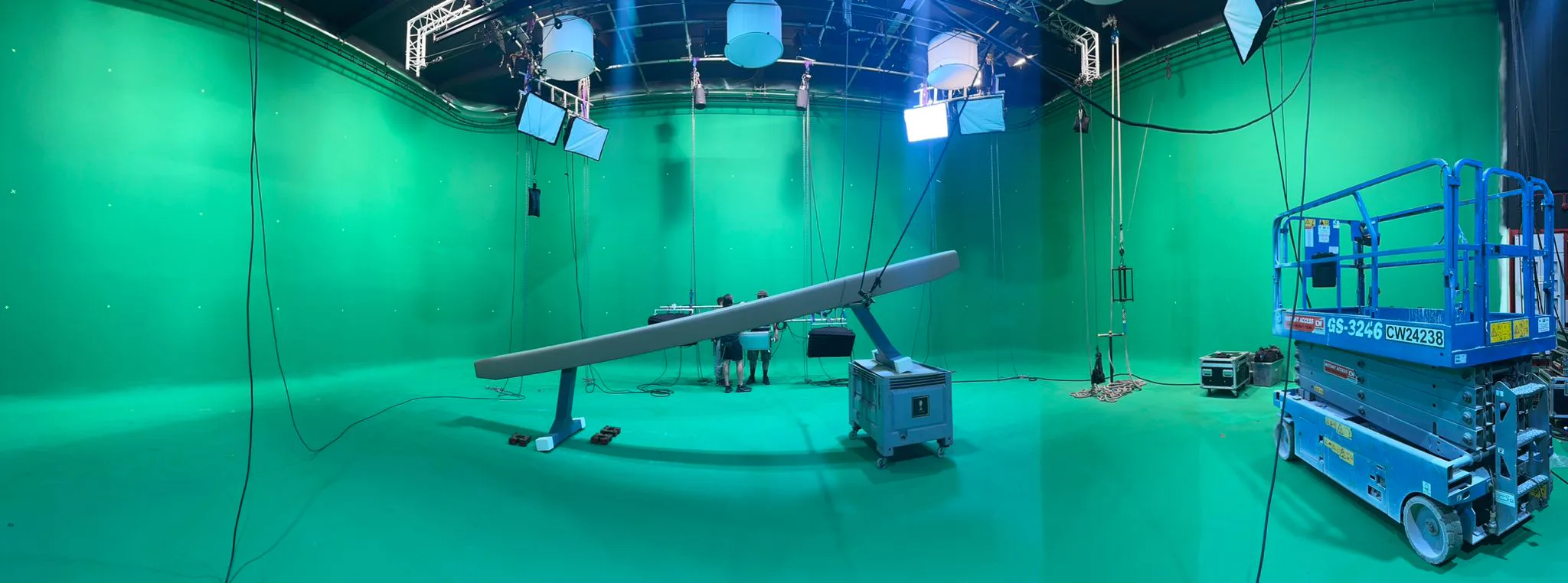 Panorama of the green screen set for The Leap sequence